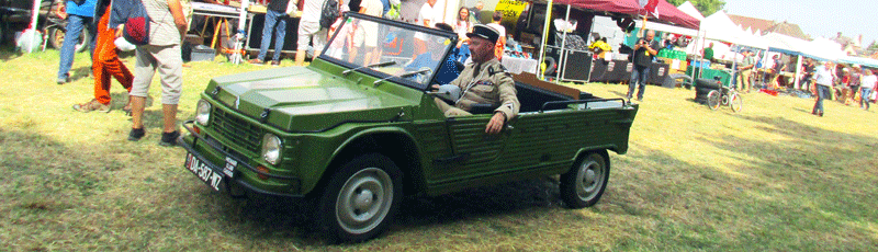100 ans Citroen centenaire la ferte vidame mehari gendarme